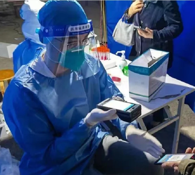 刻苦训练篮球时如何避免受伤的建议_1
